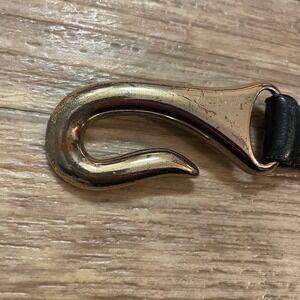 Chicos Black Genuine Leather Skinny Hook Eye Clasp Belt Gold Hardware SM RN79984